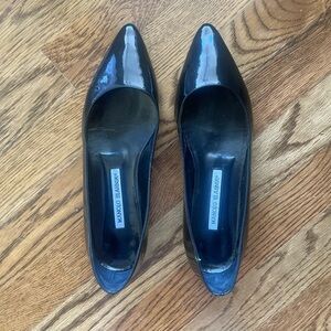 Manolo Blahnik black patent leather pointed toe flats